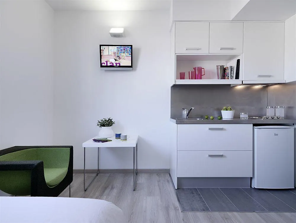 Hotel Residencia Melon District Marina Barcelona